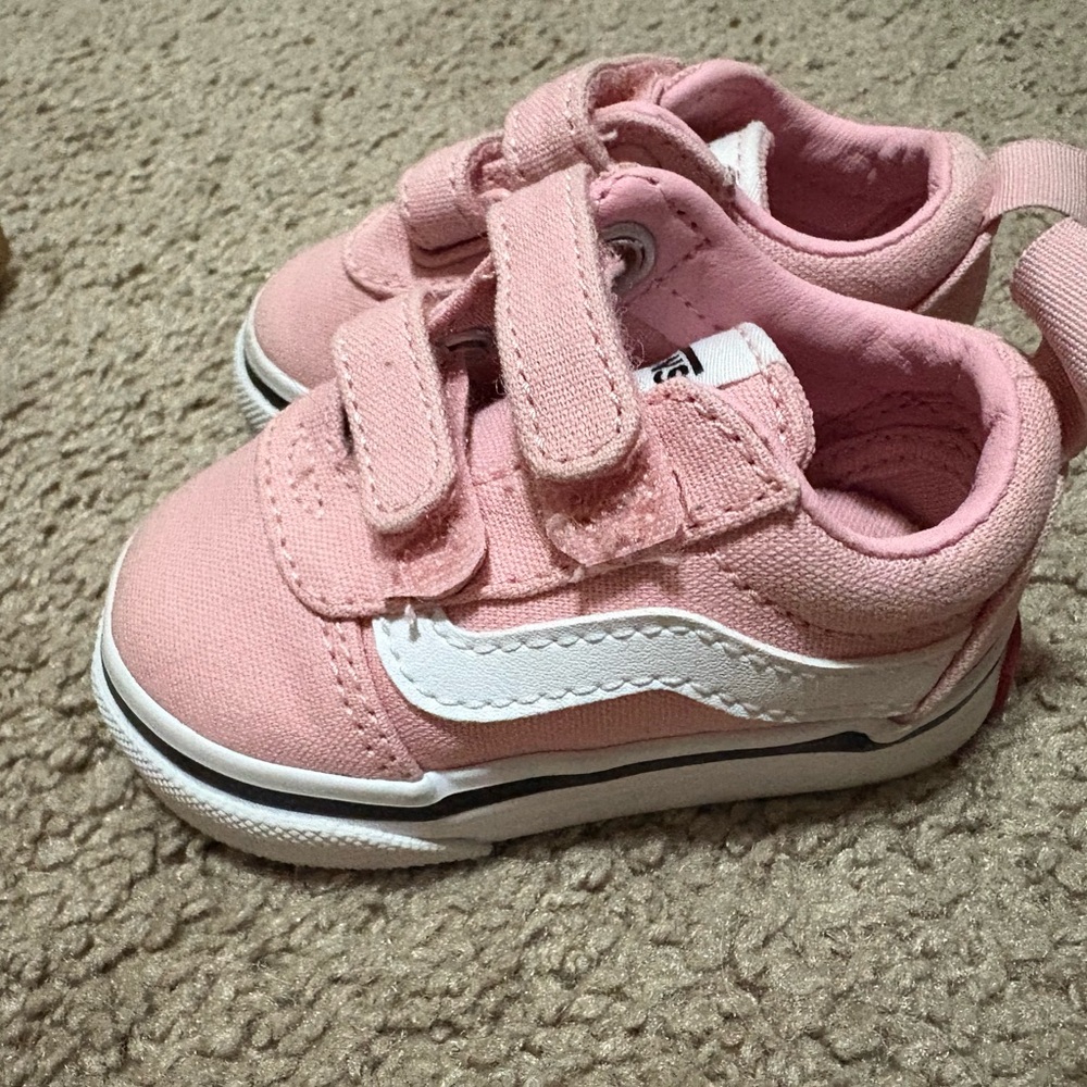 Vans Kids Light Pink and White Sneakers - Picture 2 of 4